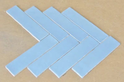 Handvorm Frans Blauw Glans 7,5 x 30